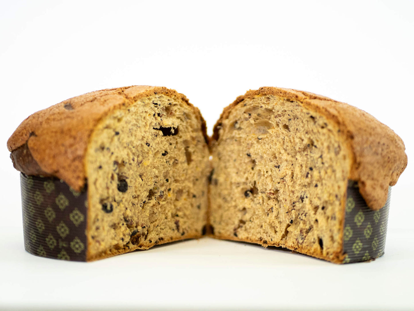 Panettone Artigianale Mandorlato Basso con Farcitura ai Frutti di Bosco