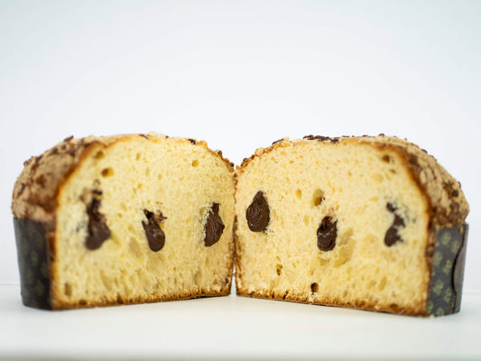 Panettone Artigianale Mandorlato Basso con Crema di Nocciole